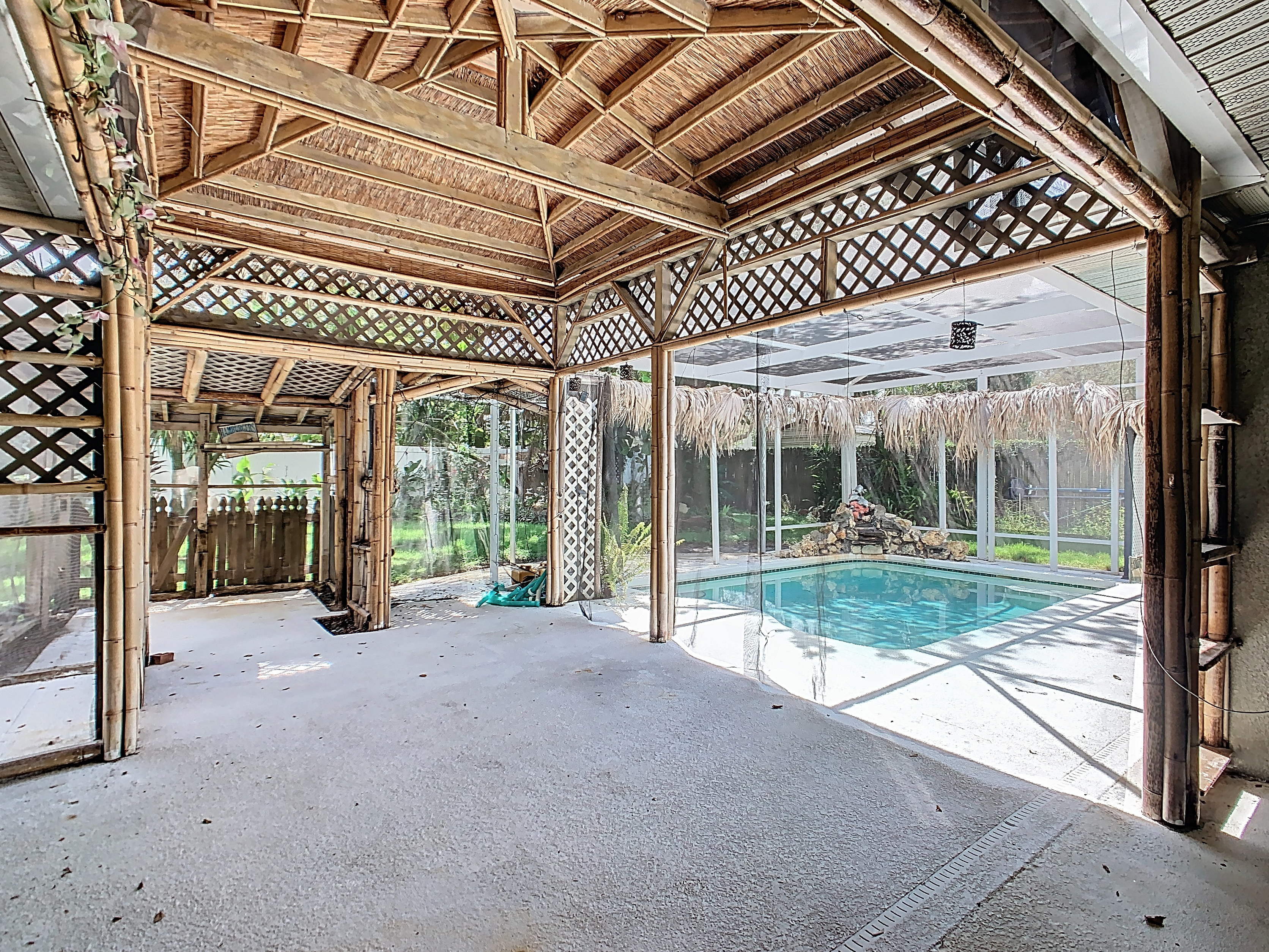 Large Home For Sale Perfect for Gatherings and Entertaining!